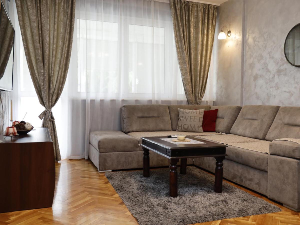 Apartment Mona Podgorica Zewnętrze zdjęcie