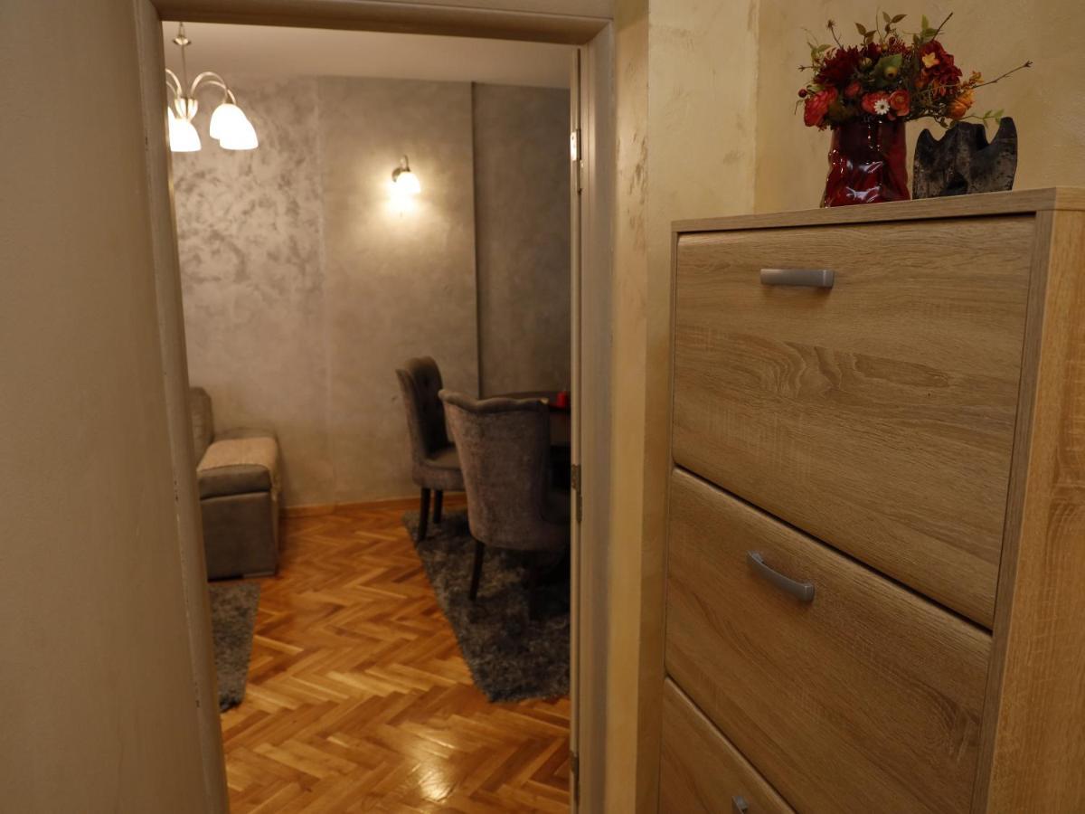 Apartment Mona Podgorica Zewnętrze zdjęcie